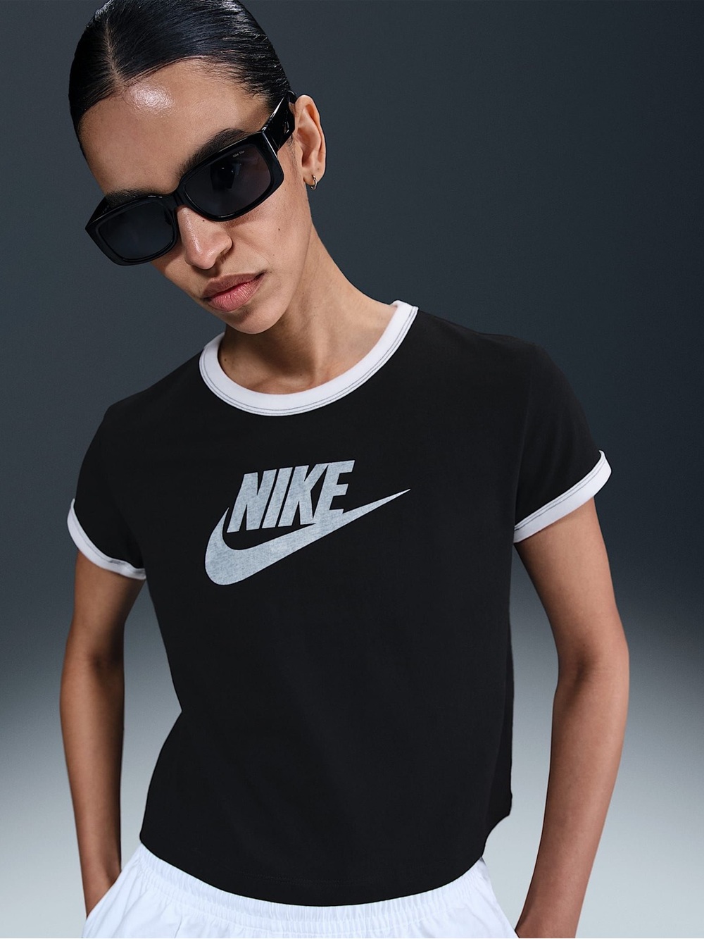 Nike Women’s Black Rectangular Sunglasses
